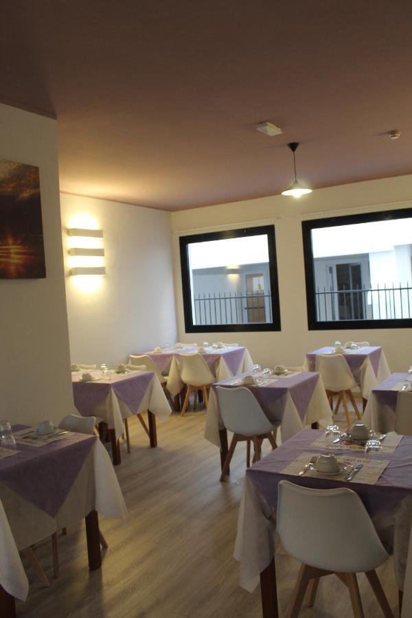 Hotel Adria Nuova Rimini Luaran gambar